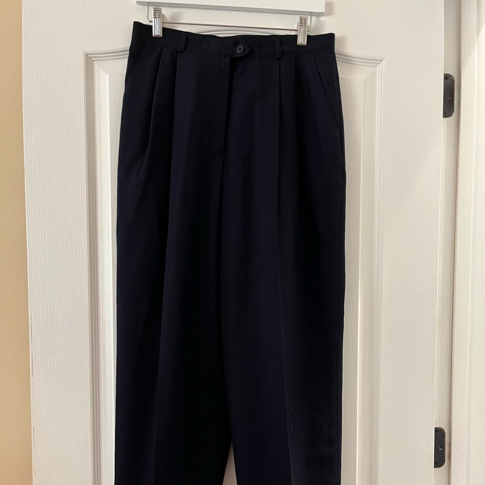 EUC Lauren Ralph Lauren trousers